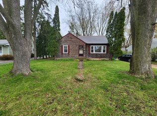 5208 Shore Acres Rd, Monona, WI 53716