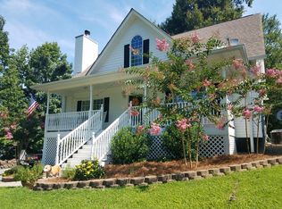 5866 Yellow Creek Rd, Murrayville, GA 30564