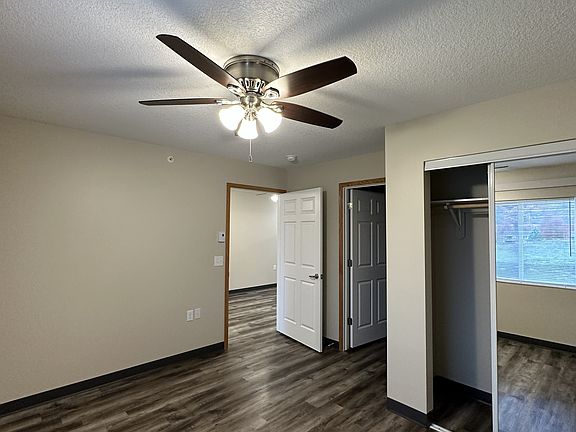 4th image of 202 3rd Ave S #E-6