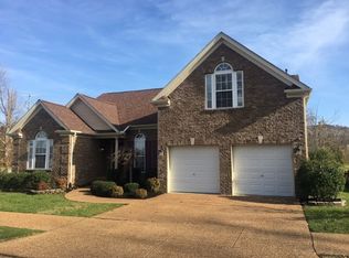 1001 Valley Cove Ct, Nashville, TN 37221