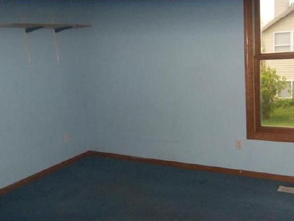 4th image of 3734 142nd Ave