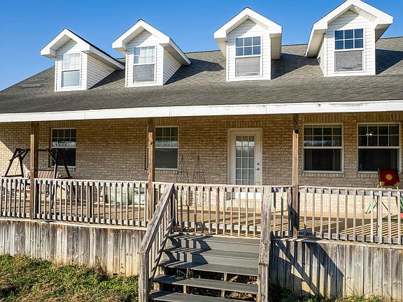 4th image of 1390 N 200 W