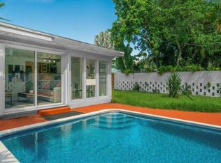 842 SW 11th Ct, Fort Lauderdale, FL 33315