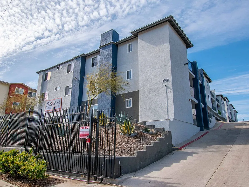 4388-4394 Delta Street