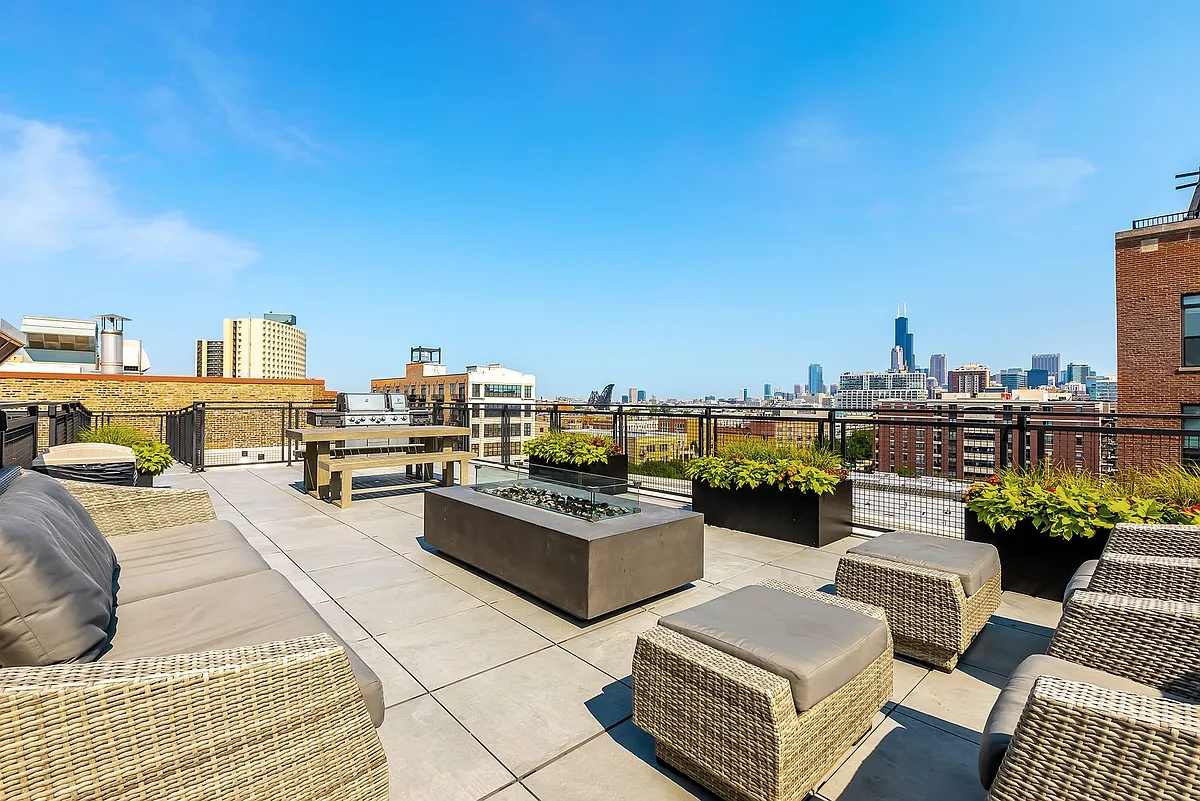 Building Photo - 21st Street Lofts by 3L Living