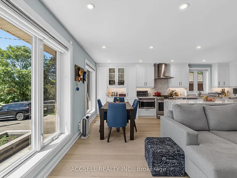 10 Sylla Ave — Photo 14