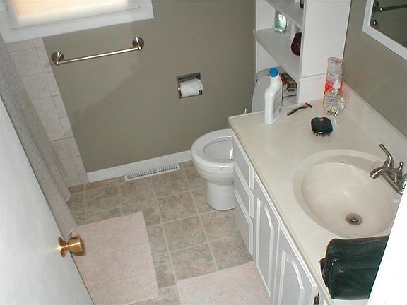 4th image of 57 Kings Blvd NW