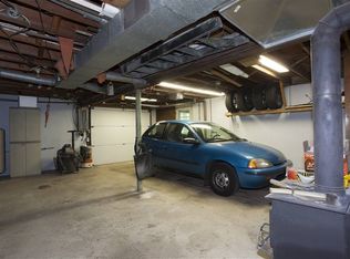 8 Laurel Hill Rd S, Sherman, CT 06784