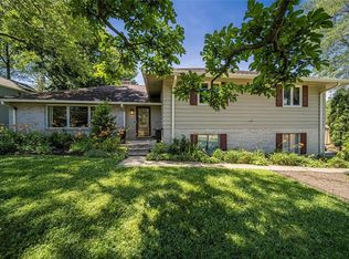 3362 Belvoir Blvd, Beachwood, OH 44122