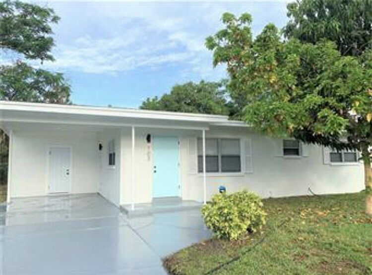 1st image of 103 Park Dr