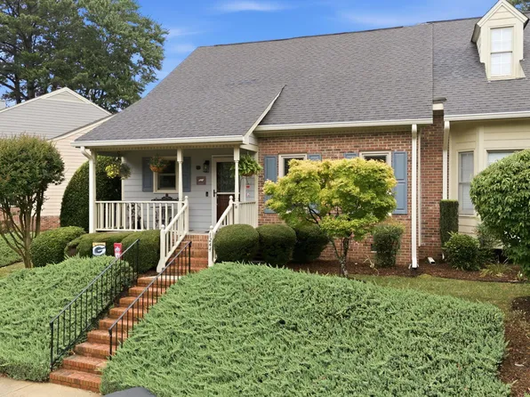 1244 Shadowbark Ct, Raleigh, NC 27603