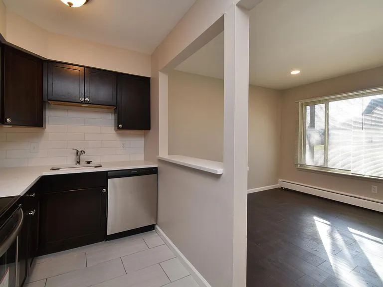 2241 Woodward Hts #102 — Photo 9