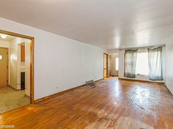 2nd image of 14220 Stewart Ave