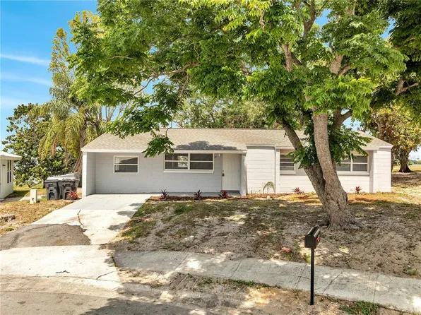 75 Garrison Ln, Frostproof, FL 33843