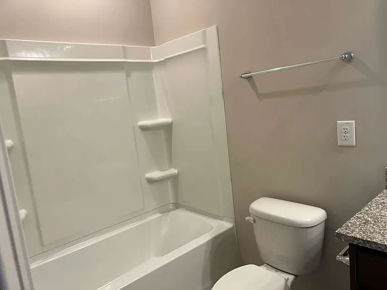 1645 Upper Park Rd — Photo 33