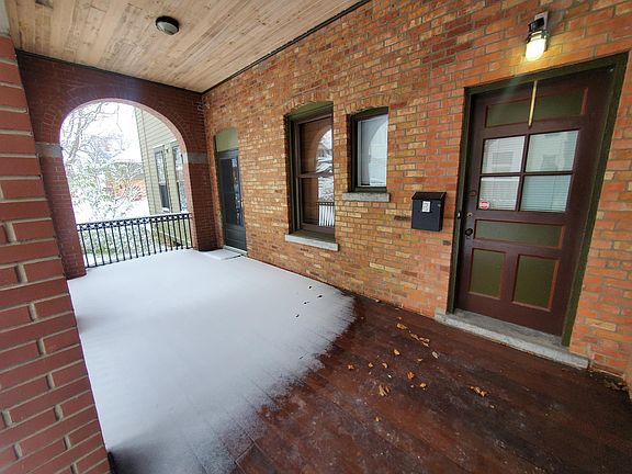 2nd image of 801 W Ferry St #B