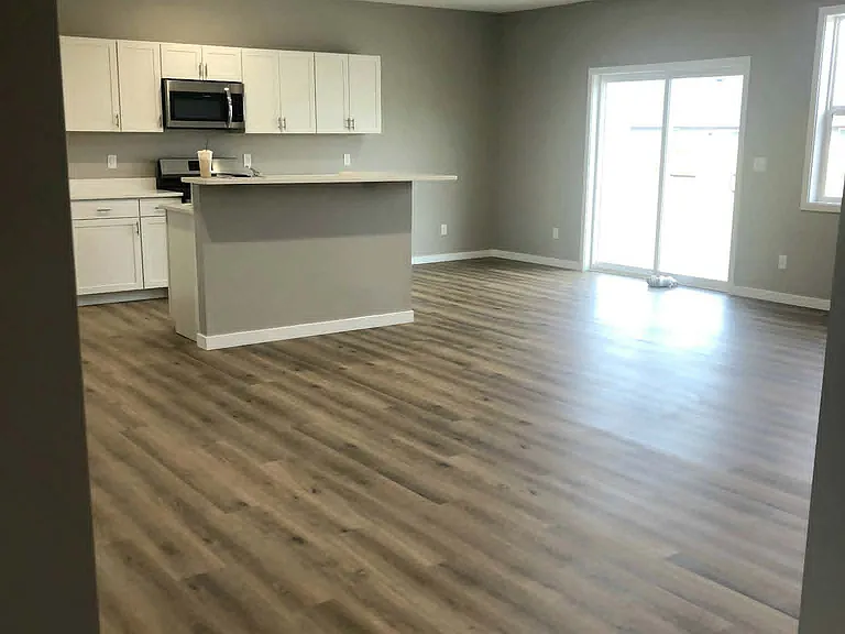 4153 Fallen Oak Dr — Photo 7