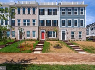 1670 Dunnington Pl, Dumfries, VA 22026