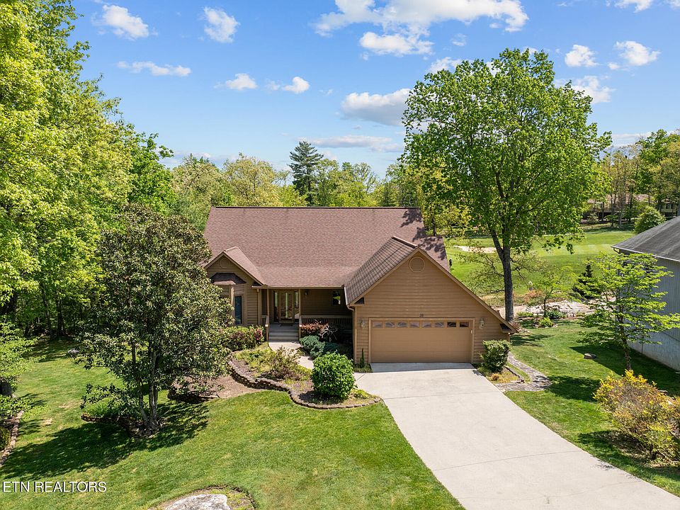 1st image of 38 Heather Glen Dr