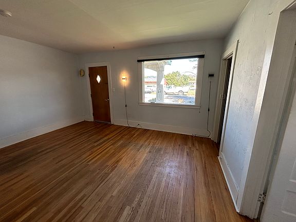 From this central hub, you have direct access to all the essentials _ the kitchen (snacks), the bathroom (vibes), the main bedroom (sleep), and the glorious walk-in closet (gear hoarder's paradise).