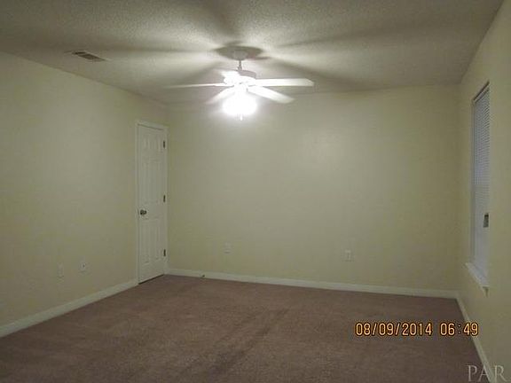 3rd image of 10150 Cove Ave APT 9