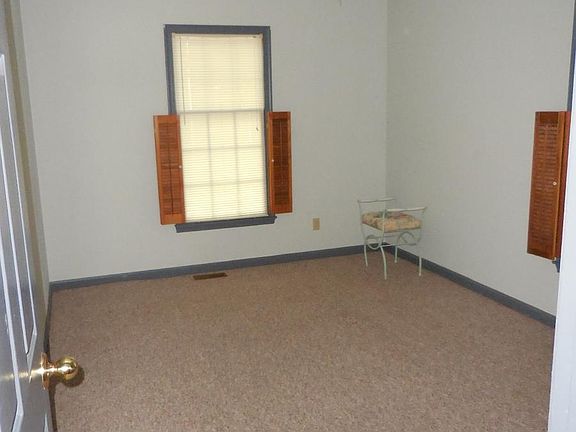 lower bedroom