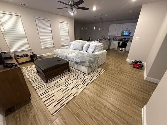 2nd image of 5716 Belaire Cir