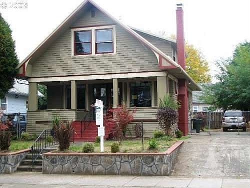 2nd image of 5548 N Greeley Ave