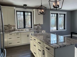 30 Quimby Mountain Rd #2, Hooksett, NH 03106