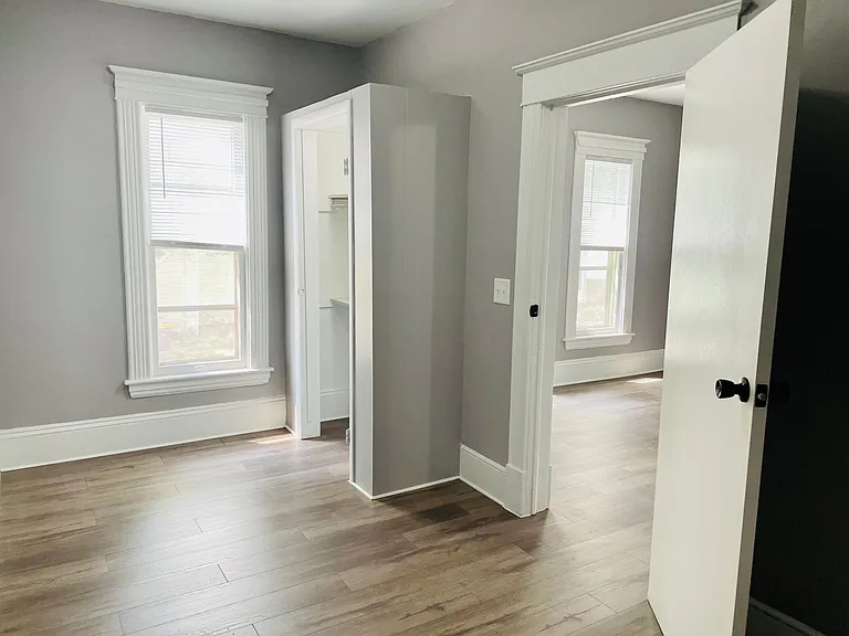 Bedroom 1 (2/2)