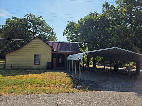 2nd image of 709 W 17th St