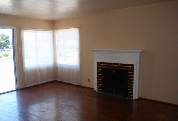 2nd image of 660 Billings Blvd