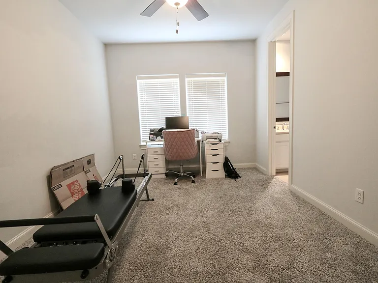 2037 Fannin Sta N — Photo 34