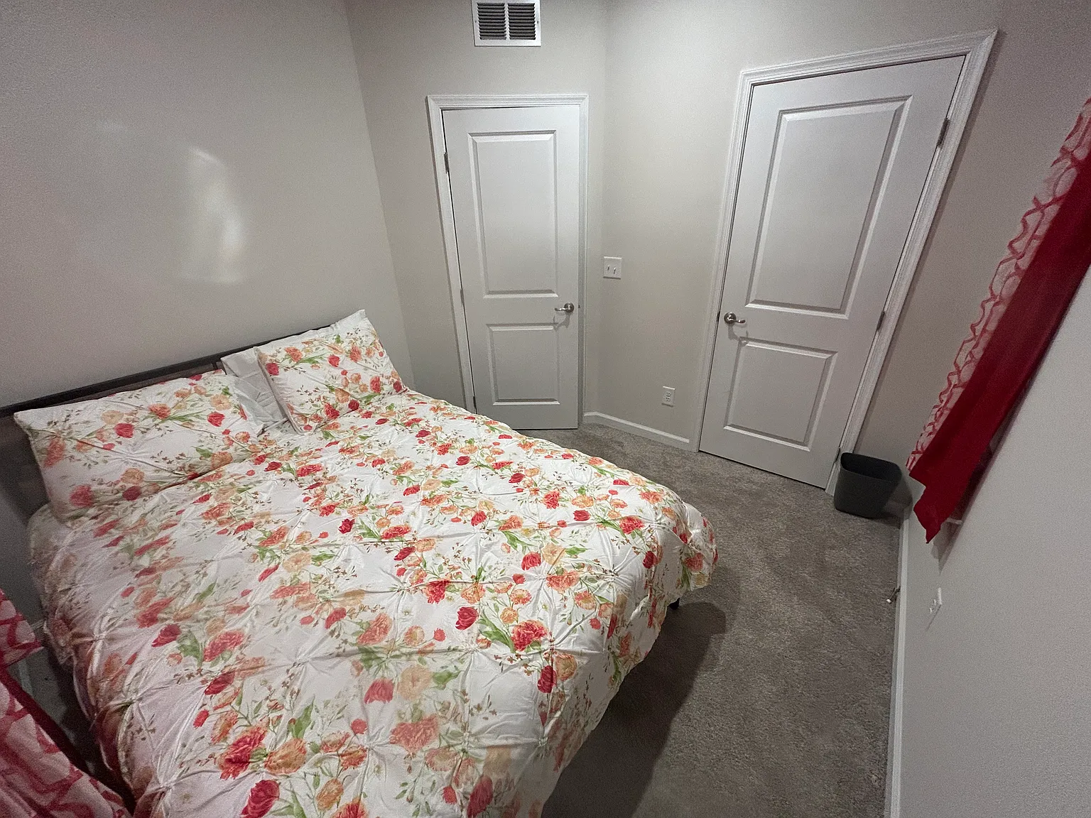 3 bed, 2.5 bath, 1681 sqft, $650 — Photo 2