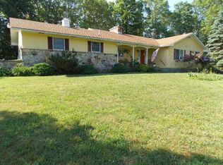 1992 Patterson Mountain Rd, Meadow Bridge, WV 25976