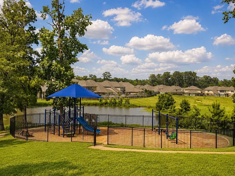 1701 Cayden Oak Ln — Photo 26