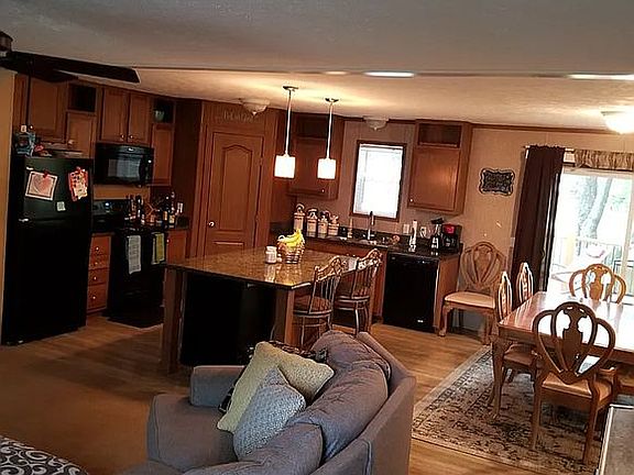 2nd image of 6933 Boston Dr