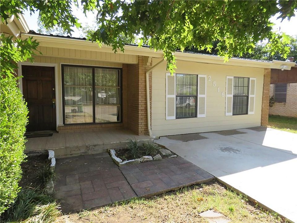 1st image of 2516 Buena Vista Dr
