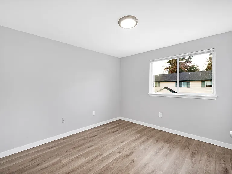 13334 SE Division St #1 — Photo 9