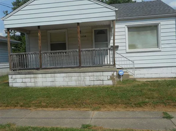 1538 S Westmoreland Ave, Peoria, IL 61605