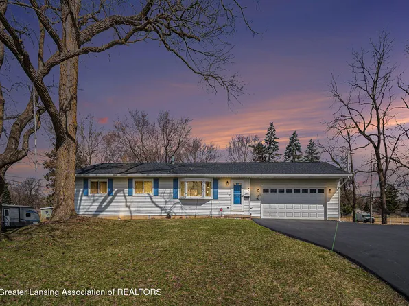 1899 E Webb Rd, Dewitt, MI 48820