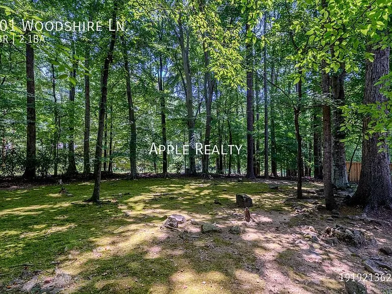 101 Woodshire Ln — Photo 20