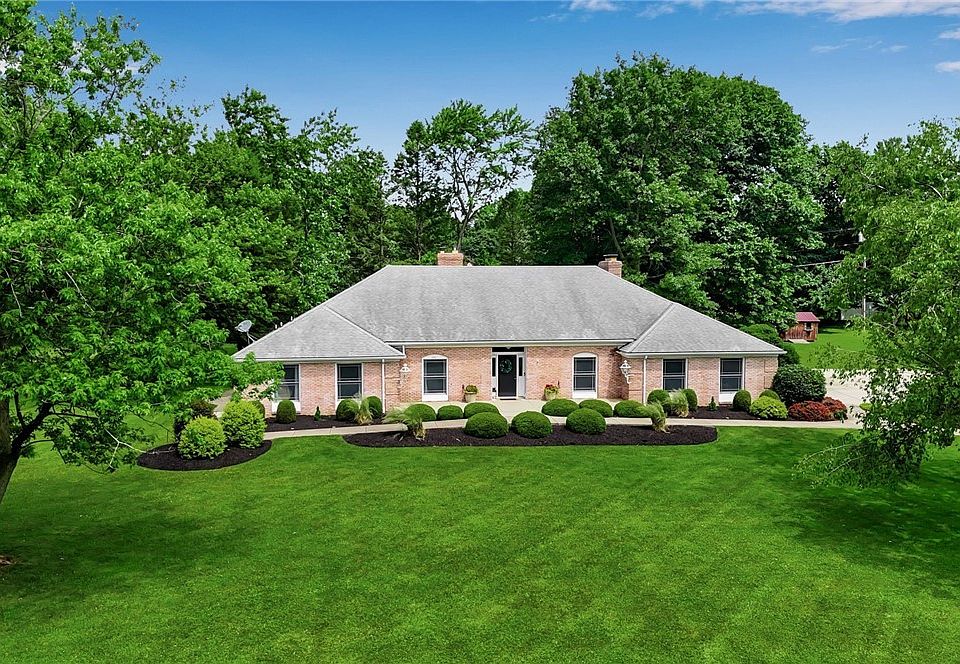 1st image of 4901 Pineledge Dr W