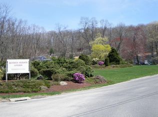 31-5 Pilgrim Trl, Woodbury, CT 06798