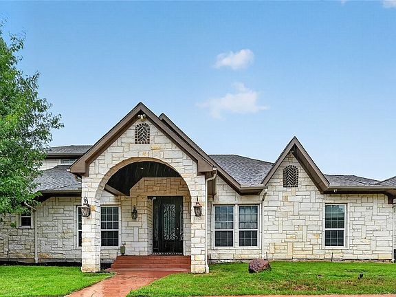 3rd image of 14126 Brookridge Cir