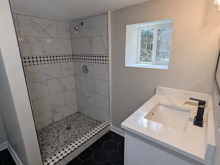 860 Morningside Dr — Photo 13
