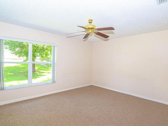 4th image of 1485 Whooping Dr