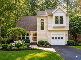 2806 Cove Ridge Rd, Midlothian, VA 23112