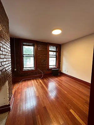 Rented by MOTION New York | media 14