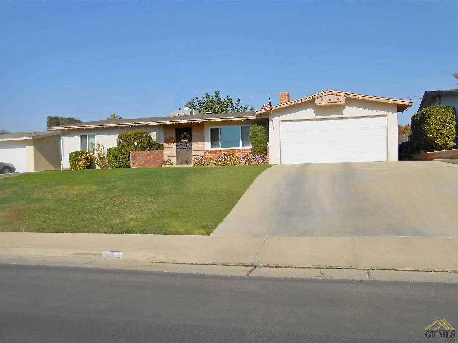 2900 San Pablo Ave photo 1